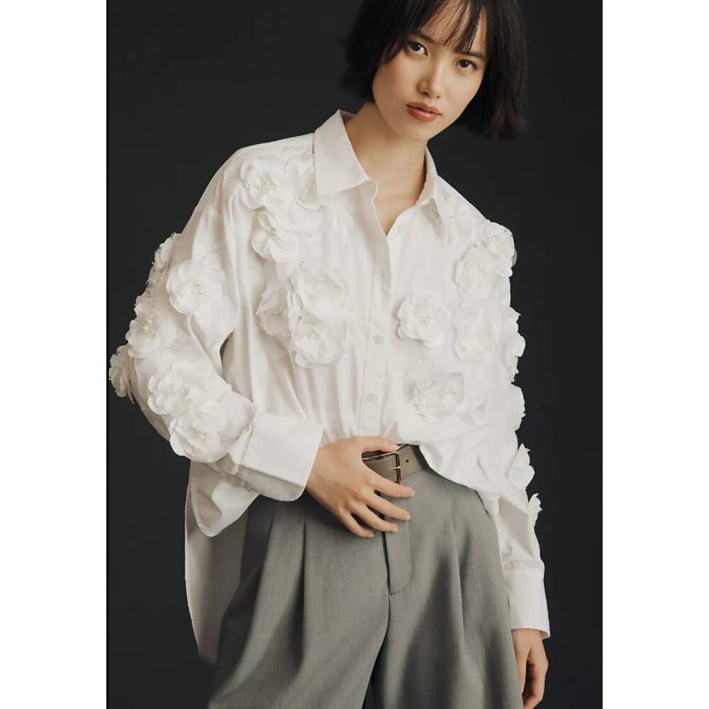 MAEVE by Anthropologie crisp white Bennet 3-d applique floral button down top